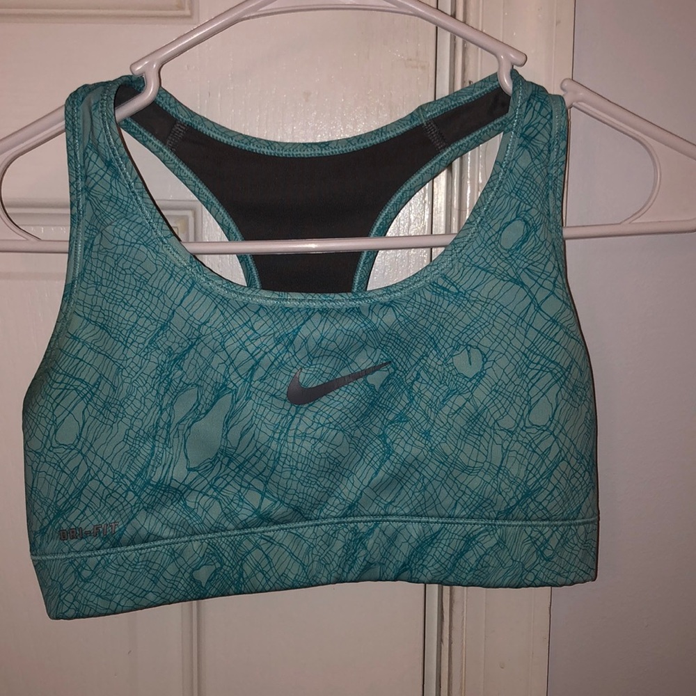 Nike sportsbra